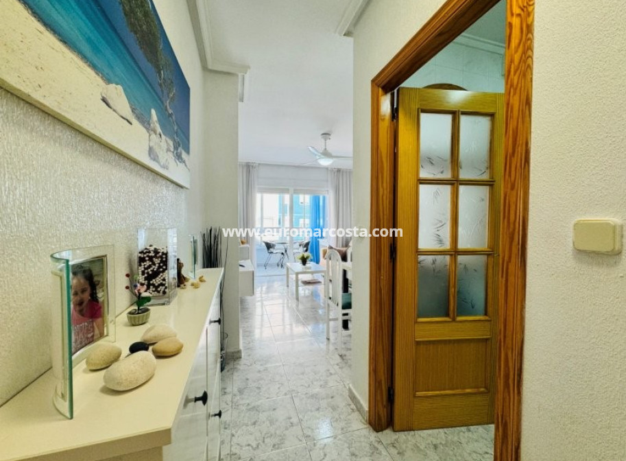 Sale - Apartment / flat - La Mata - TORREVIEJA