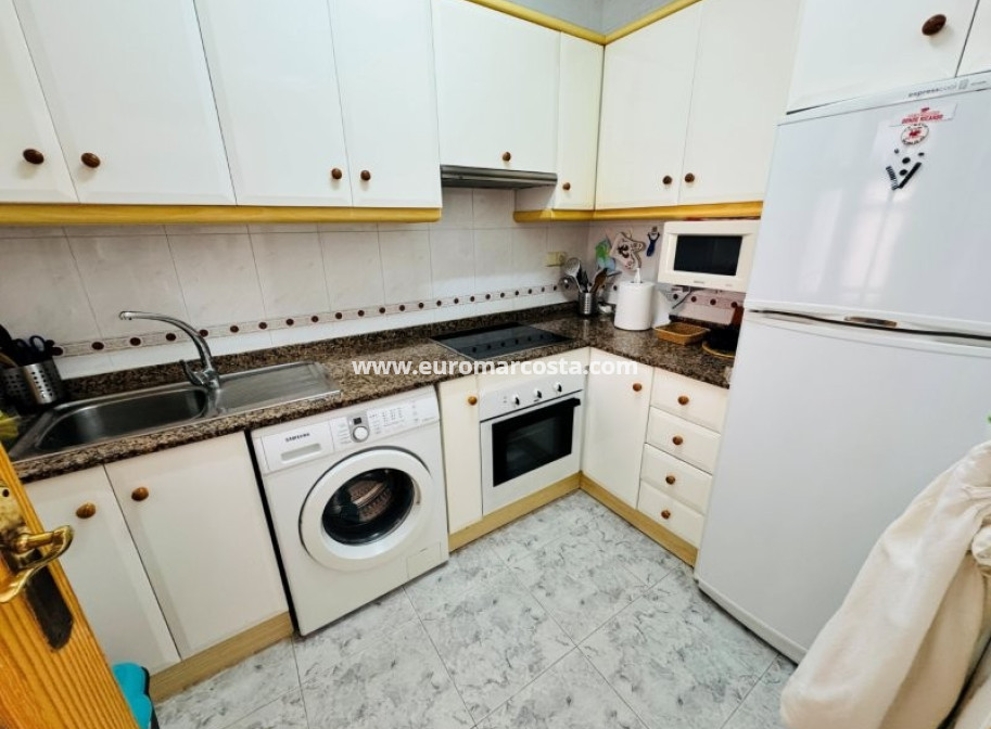 Sale - Apartment / flat - La Mata - TORREVIEJA