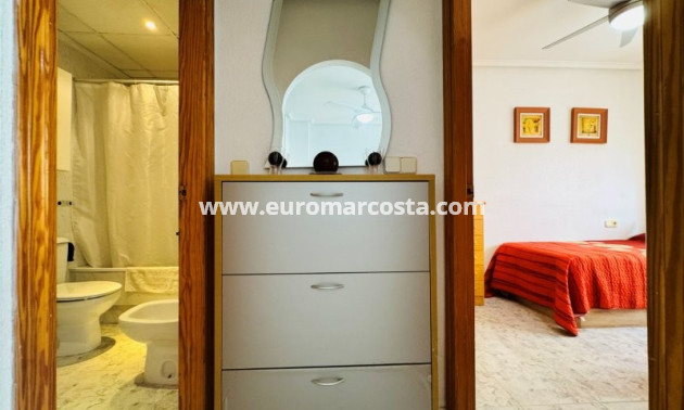 Sale - Apartment / flat - La Mata - TORREVIEJA