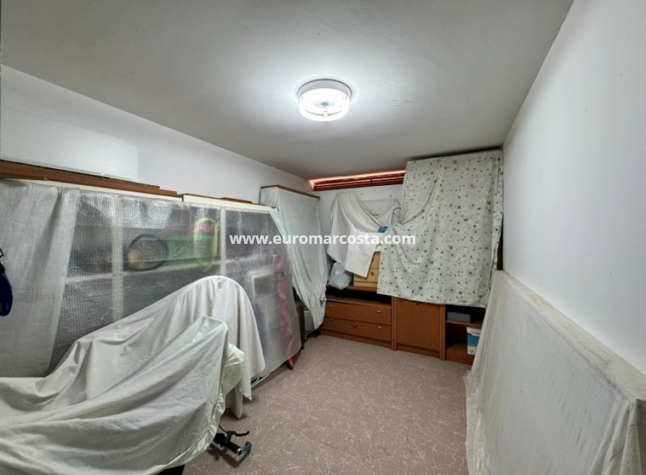 Sale - Apartment / flat - La Mata - TORREVIEJA