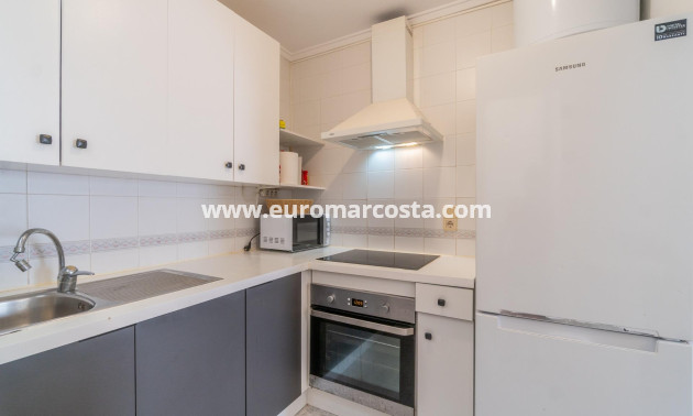 Alquiler a largo plazo - Apartamento / piso - Orihuela Costa