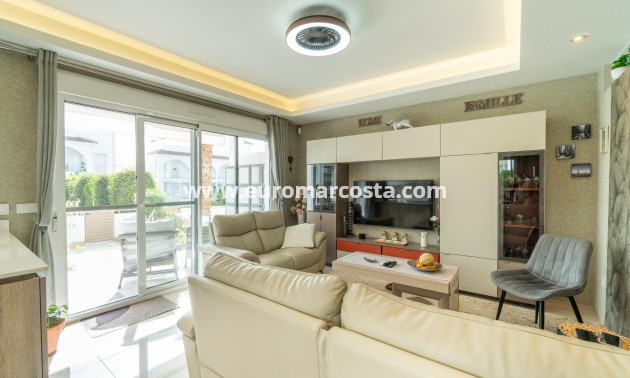 Objekte zum Wiederverkauf - Wohnung - Rojales - Centro de la Ciudad Quesada