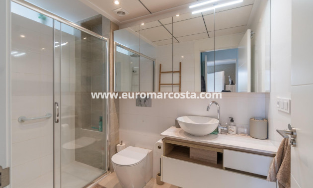 Objekte zum Wiederverkauf - Wohnung - Rojales - Centro de la Ciudad Quesada