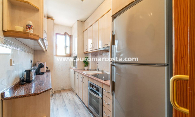 Objekte zum Wiederverkauf - Wohnung - Torrevieja - TORREVIEJA