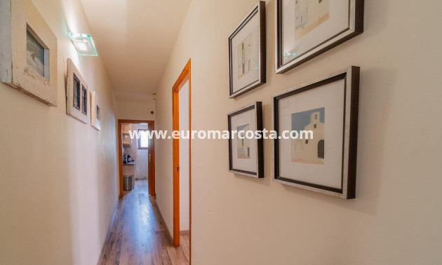 Objekte zum Wiederverkauf - Wohnung - Torrevieja - TORREVIEJA