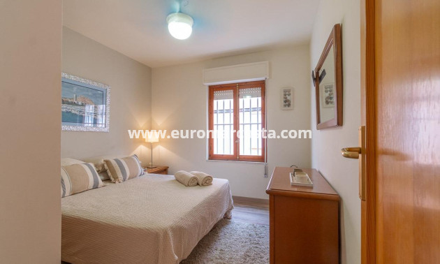Objekte zum Wiederverkauf - Wohnung - Torrevieja - TORREVIEJA