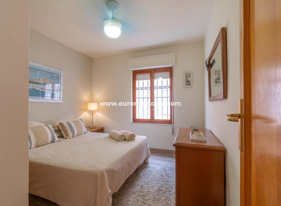 Objekte zum Wiederverkauf - Wohnung - Torrevieja - TORREVIEJA