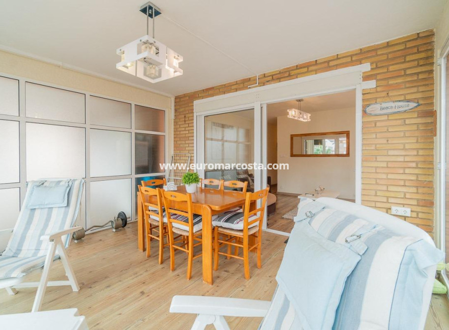 Objekte zum Wiederverkauf - Wohnung - Torrevieja - TORREVIEJA