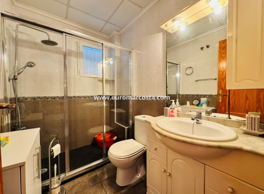 Venta - Apartamento / piso - La Mata - TORREVIEJA