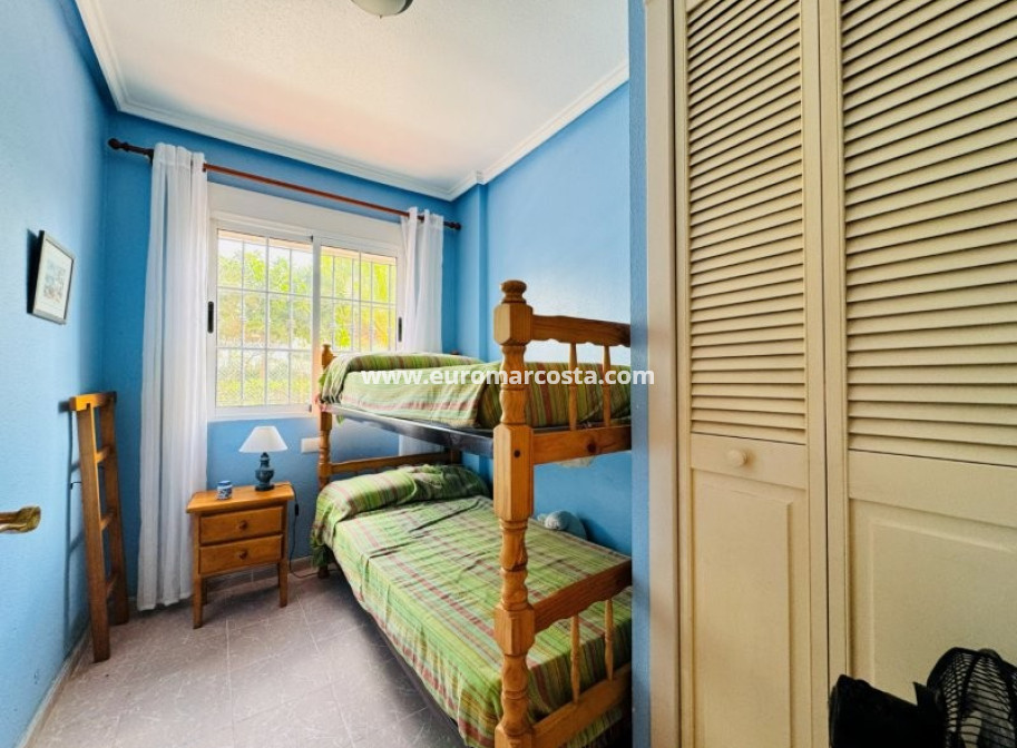 Objekte zum Wiederverkauf - Wohnung - La Mata - Pinada Beach II