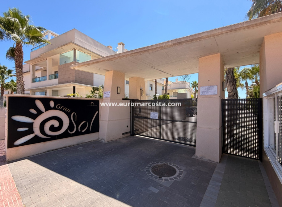 Venta - Apartamento / piso - Ciudad Quesada