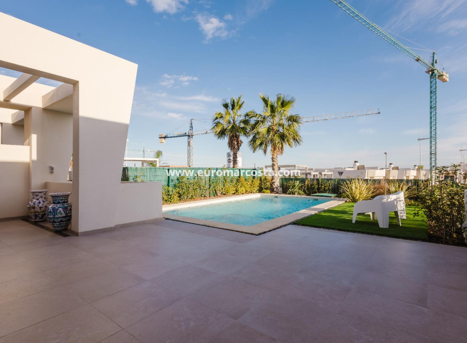 Venta - Villa - Algorfa - Campo de Golf - Algorfa