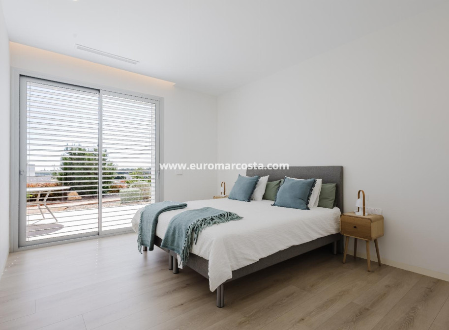 Venta - Villa - Orihuela Costa