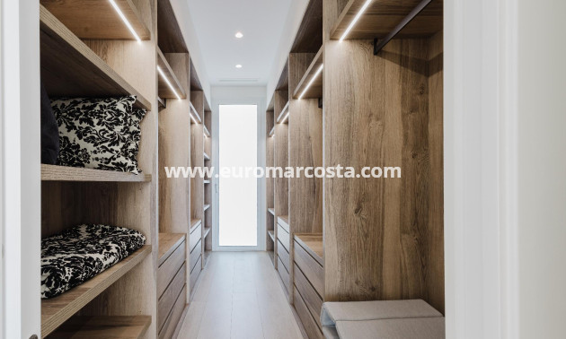 Venta - Villa - Orihuela Costa