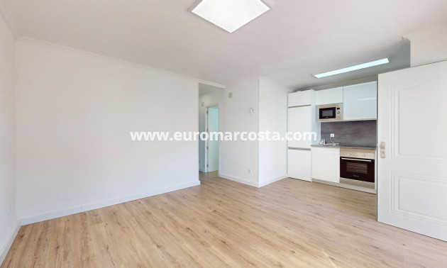Sale - Bungalow - Orihuela Costa