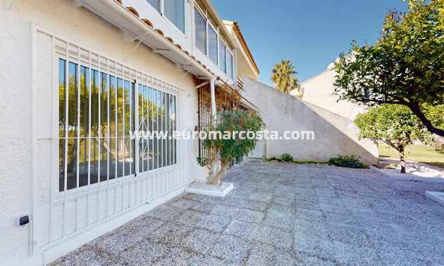 Sale - Bungalow - Orihuela Costa