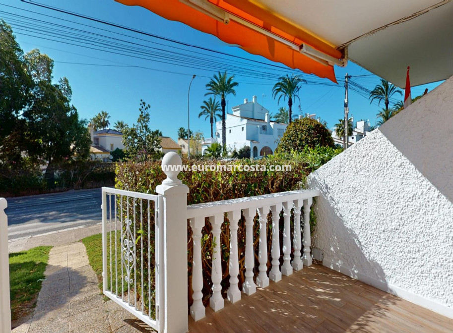 Sale - Bungalow - Orihuela Costa