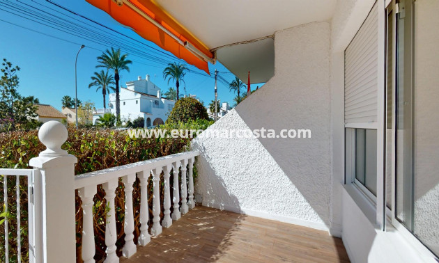 Sale - Bungalow - Orihuela Costa