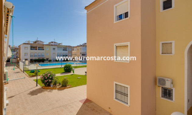 Venta - Bungalow - Torrevieja - TORREVIEJA