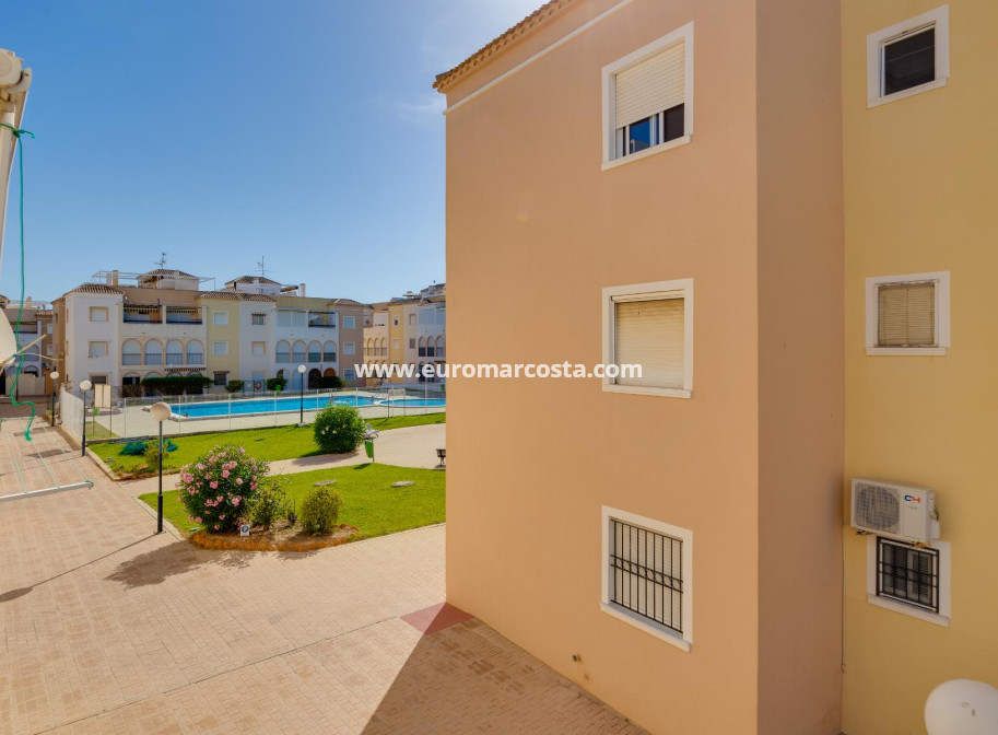 Venta - Bungalow - Torrevieja - TORREVIEJA