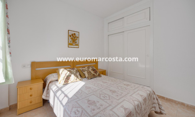 Venta - Bungalow - Torrevieja - TORREVIEJA