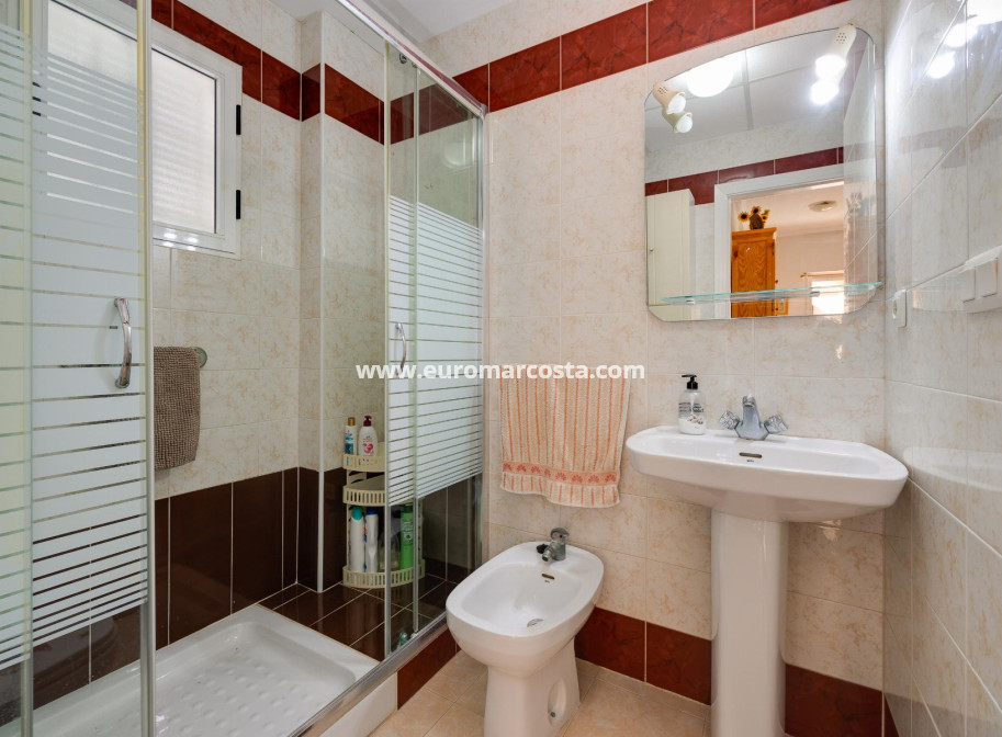 Venta - Bungalow - Torrevieja - TORREVIEJA