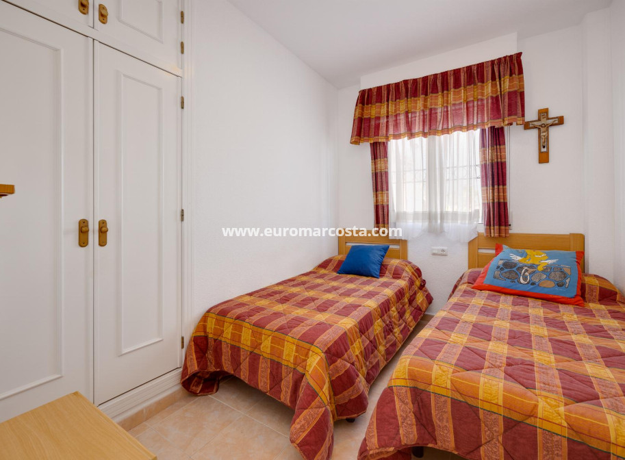 Venta - Bungalow - Torrevieja - TORREVIEJA