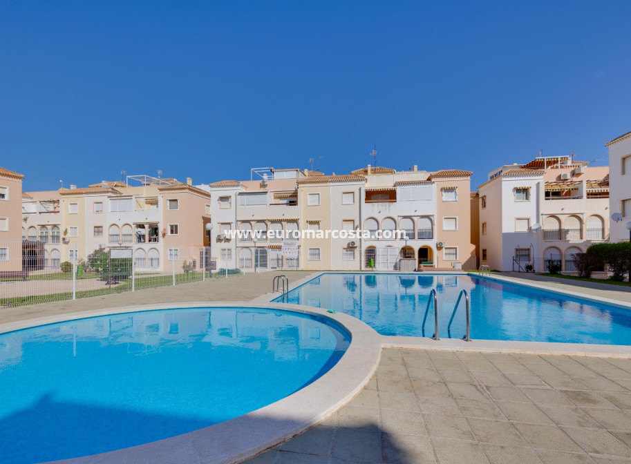 Venta - Bungalow - Torrevieja - TORREVIEJA