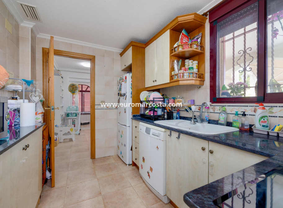 Venta - Chalet - San Fulgencio