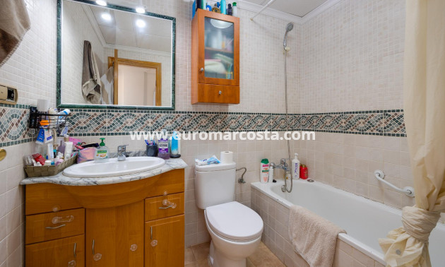 Venta - Chalet - San Fulgencio