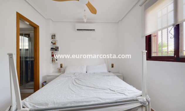 Venta - Chalet - San Fulgencio