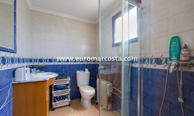 Venta - Chalet - San Fulgencio
