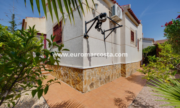Venta - Chalet - San Fulgencio