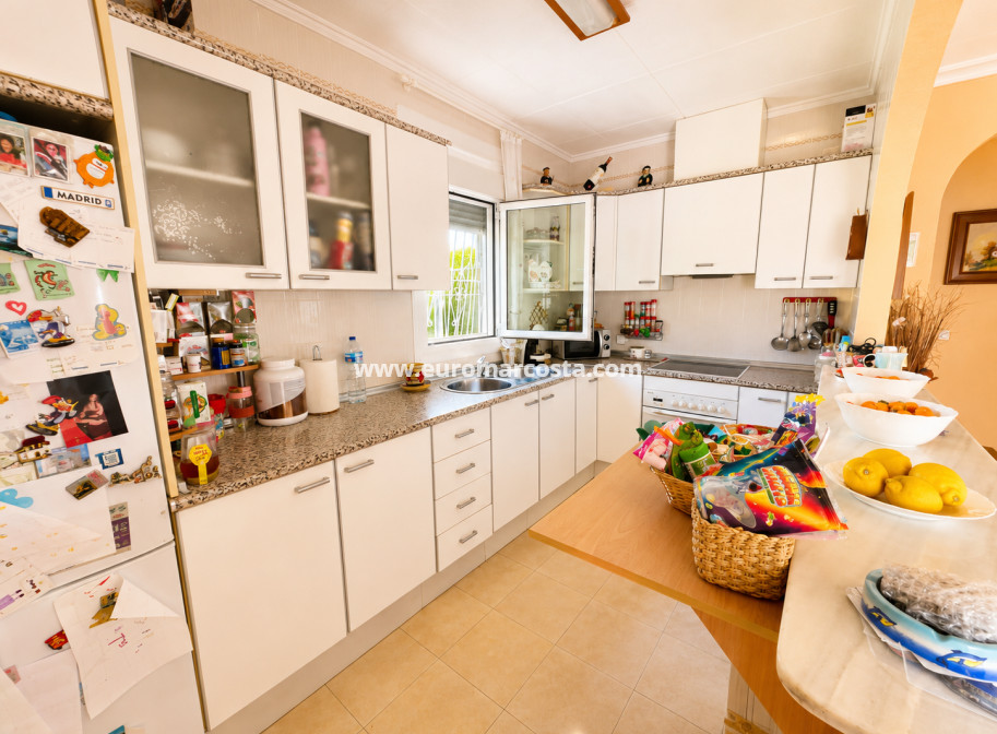 Venta - Villa - Torrevieja - TORREVIEJA