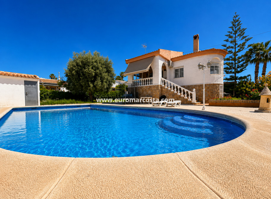 Venta - Villa - Torrevieja - TORREVIEJA