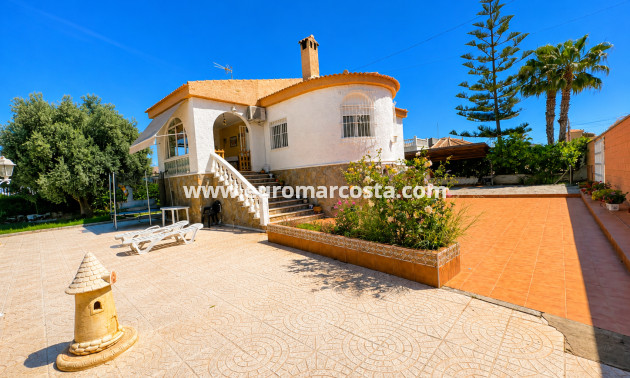Venta - Villa - Torrevieja - TORREVIEJA