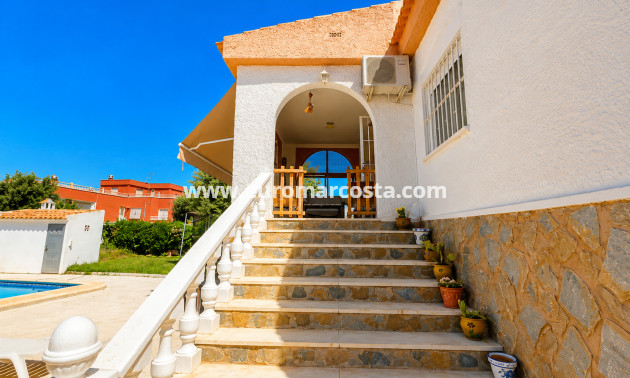 Venta - Villa - Torrevieja - TORREVIEJA