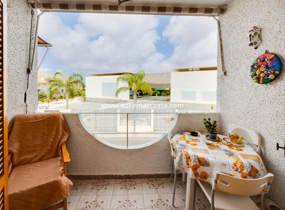 Venta - Bungalow - Torrevieja - TORREVIEJA