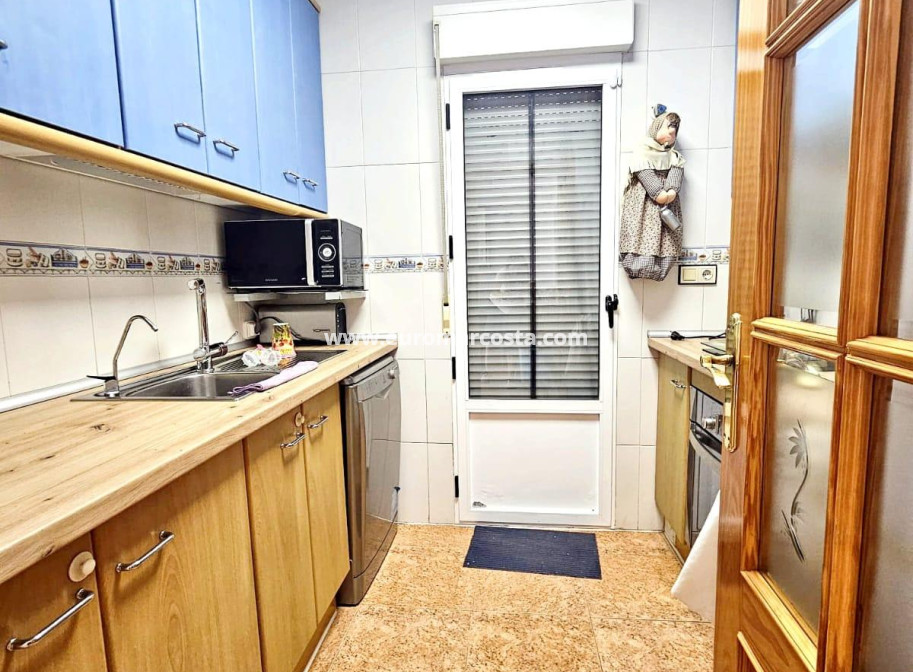 Venta - Chalet - Orihuela Costa