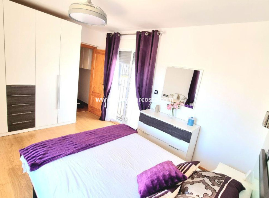 Venta - Chalet - Orihuela Costa