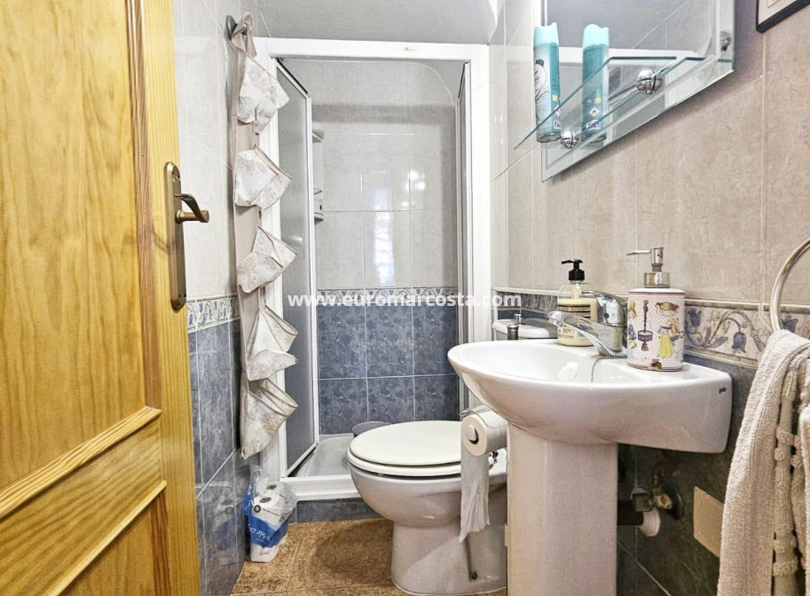 Venta - Chalet - Orihuela Costa