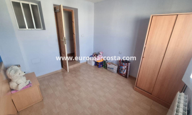 Venta - Chalet - Orihuela Costa