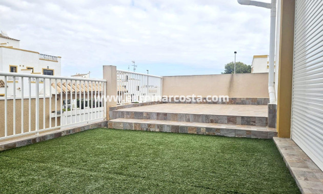Venta - Chalet - Orihuela Costa