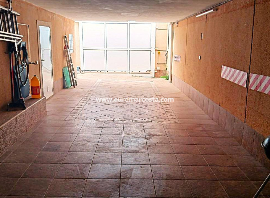 Venta - Chalet - Orihuela Costa
