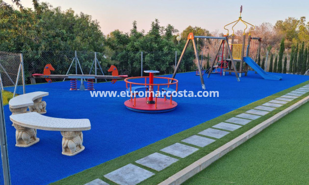 Venta - Chalet - Orihuela Costa