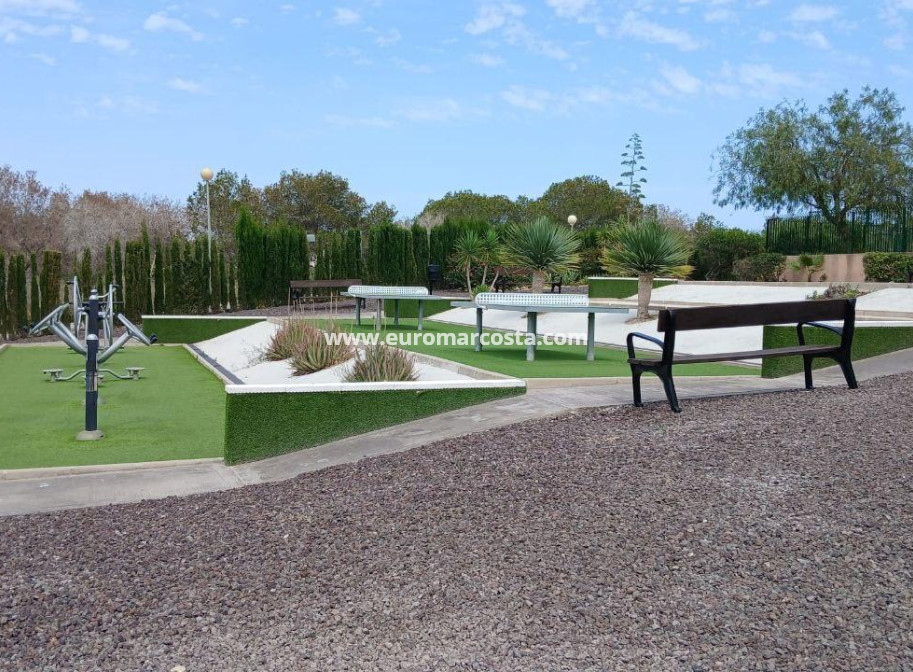 Venta - Chalet - Orihuela Costa