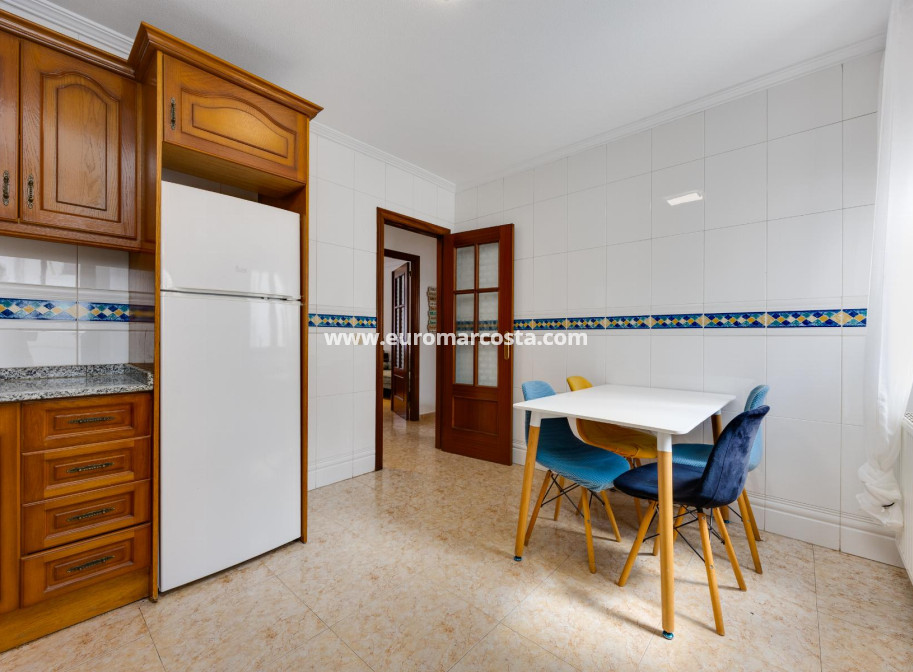 Venta - Apartamento / piso - San Miguel de Salinas