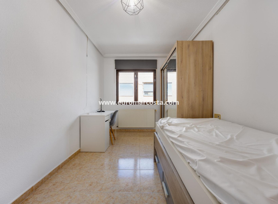 Venta - Apartamento / piso - San Miguel de Salinas