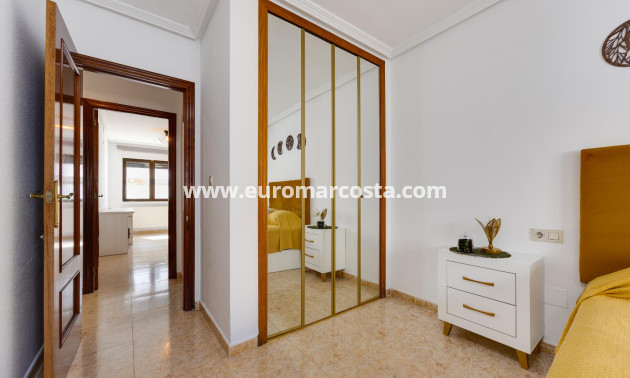 Venta - Apartamento / piso - San Miguel de Salinas