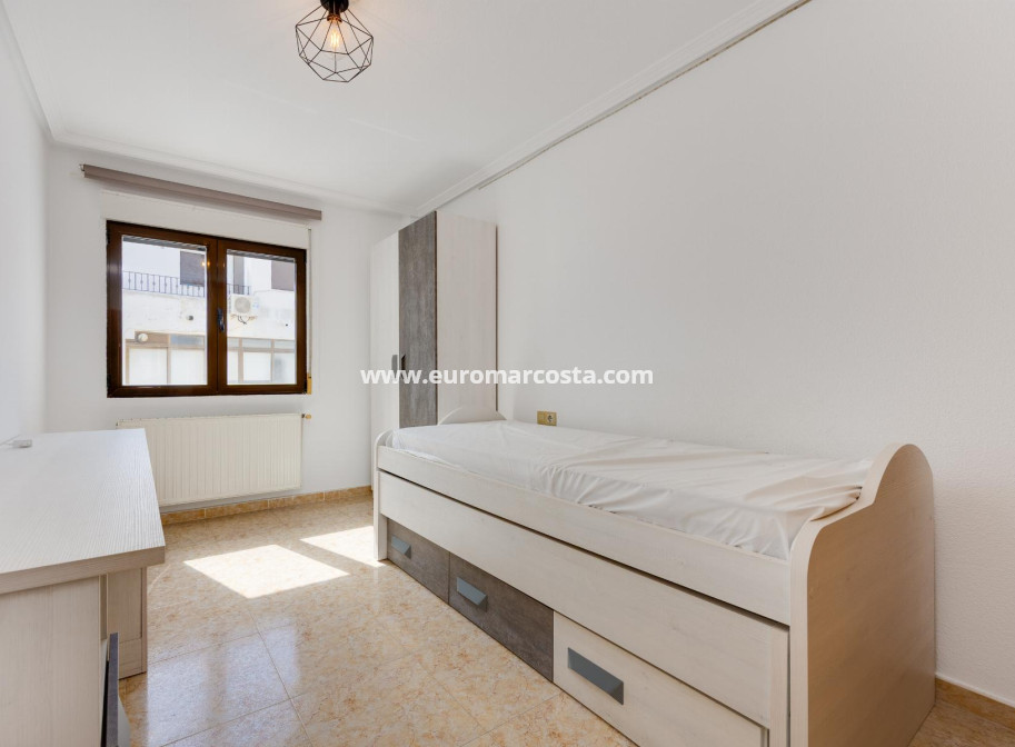 Venta - Apartamento / piso - San Miguel de Salinas